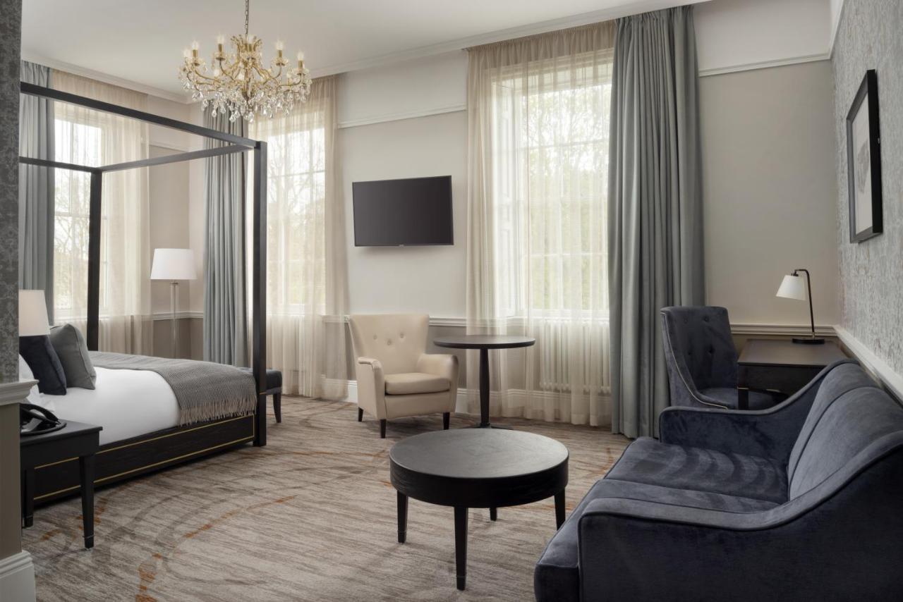 Отель Ensana Buxton Crescent Экстерьер фото A room at the Hotel Commonwealth